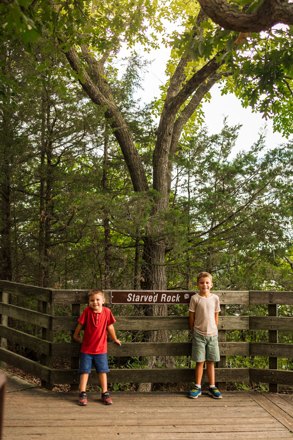 Starved Rock State Park: Hiking Canyons with Kids - Garriotts on The Go